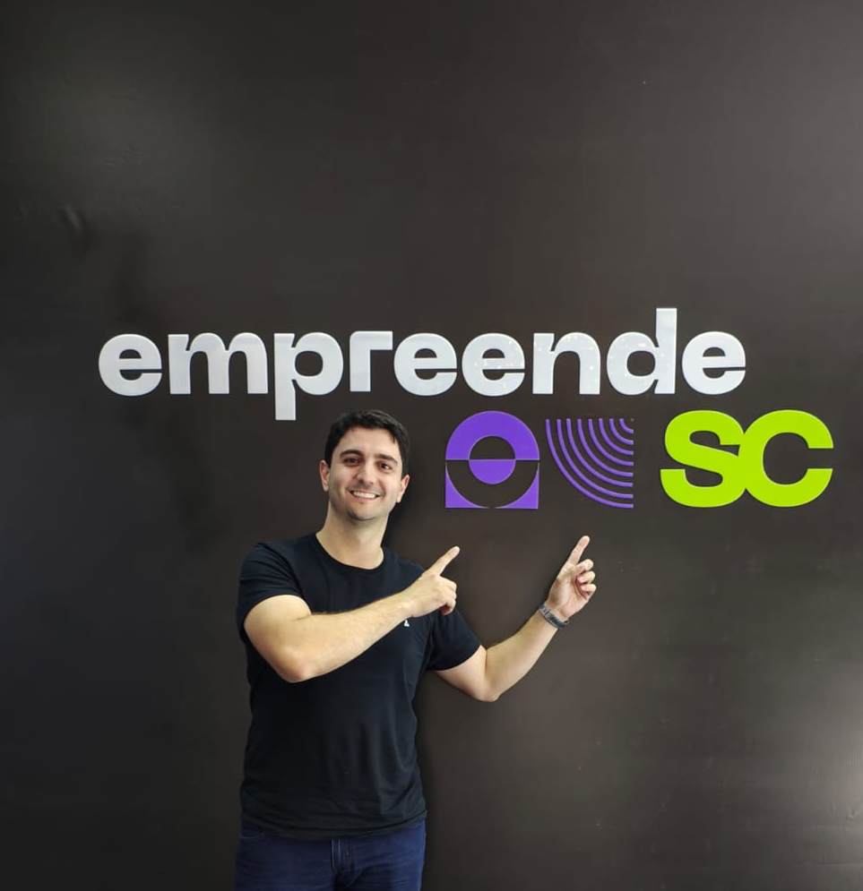 Andrei S. Silveiro – Presidente