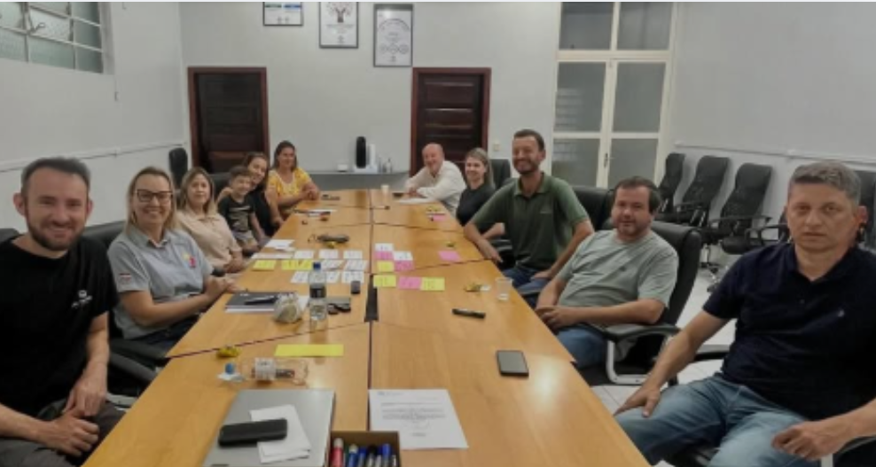 Planejar o futuro com responsabilidade: Núcleo de Meio Ambiente da ACIRNE constrói o caminho para 2026